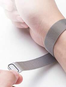 Magnetic Milanese Metal Band + Frame For 5.0 One/Peak/MG, Stainless Steel Adjustable Wristband, Charging Requires Detachment - Multicolor - View 4