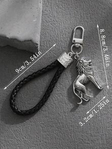 1pc Fashionable European And American Vintage Creative High-End Lion Shaped Keychain Bag Pendant Accessory, Suitable For Men's Car Key Bag Decoration - Antique Silver - View 2