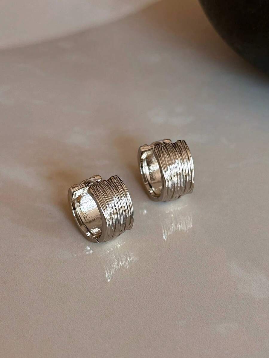 1 Pair Casual Minimalist Brushed Wide Rim Copper Ear Cuffs Suitable For Women's Daily Commute Wear - Coffee Gold - View 1