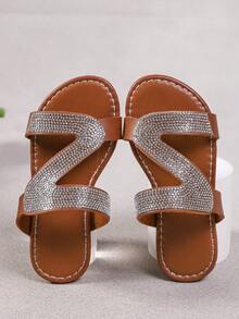 Light Luxury Style Girls Brown Z-Shaped Rhinestone Slip-On Sandals, Children's Summer Beach Vacation Outdoor Daily Wear Sandals - Brown - View 3
