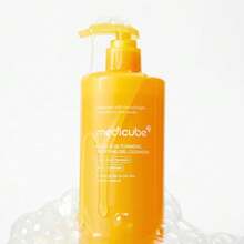 Medicube - Kojic Acid Turmeric Purifying Gel Cleanser 500ML - Kojic Acid Turmeric - View 1