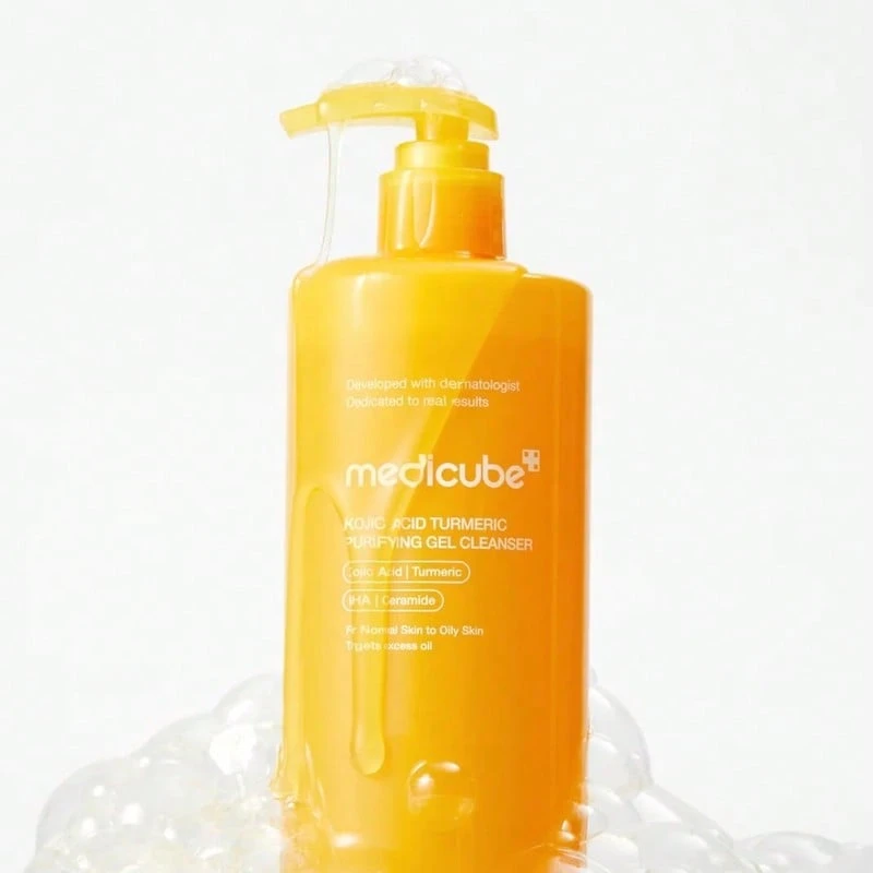 Medicube - Kojic Acid Turmeric Purifying Gel Cleanser 500ML - Kojic Acid Turmeric - View 1