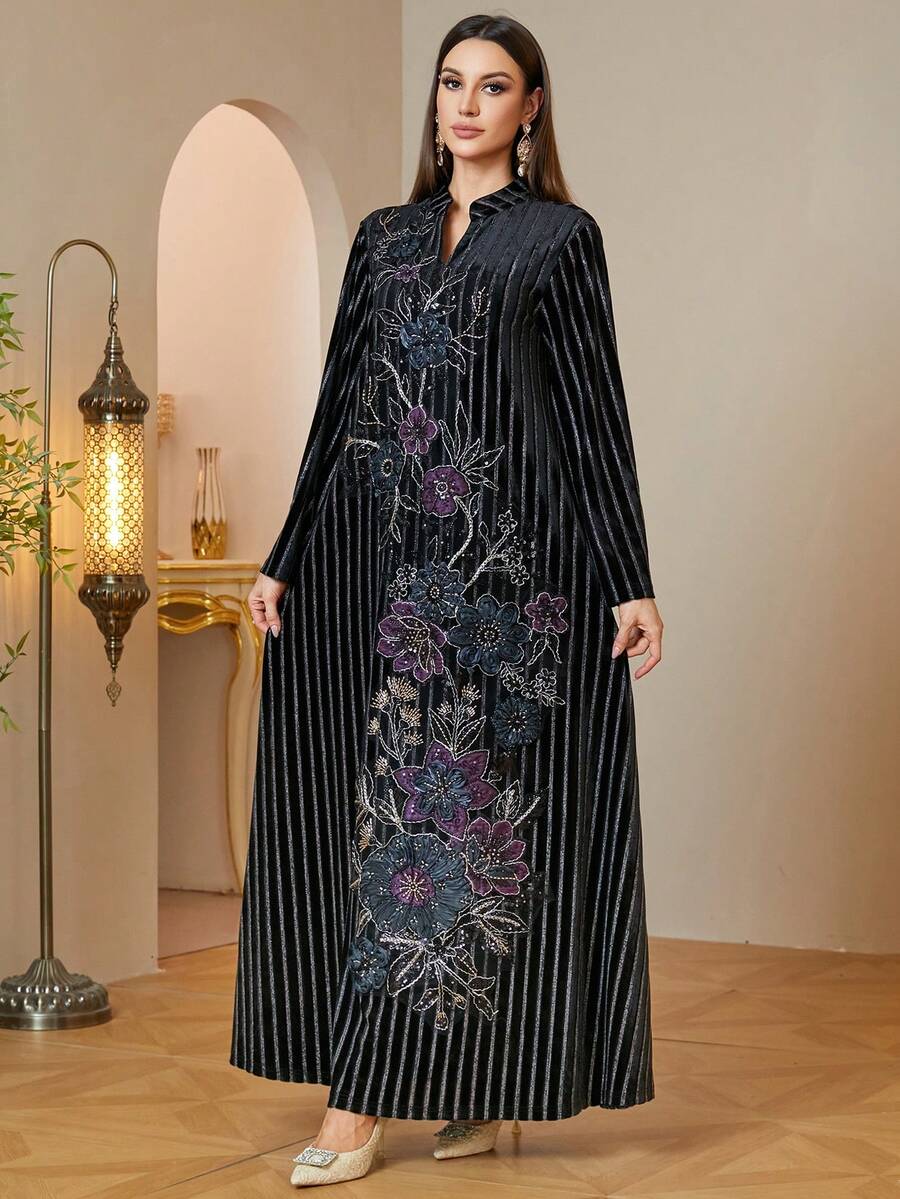 Warm Winter Velvet Muslim Abaya V-Neck Stand Neck Floral Applique Moroccan Kaftan Ladies Formal Dress - Black - View 1