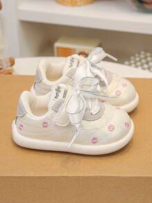 1 Pair Exquisite Japanese Cute Baby Soft Sole Walking Shoes - Beige - View 4