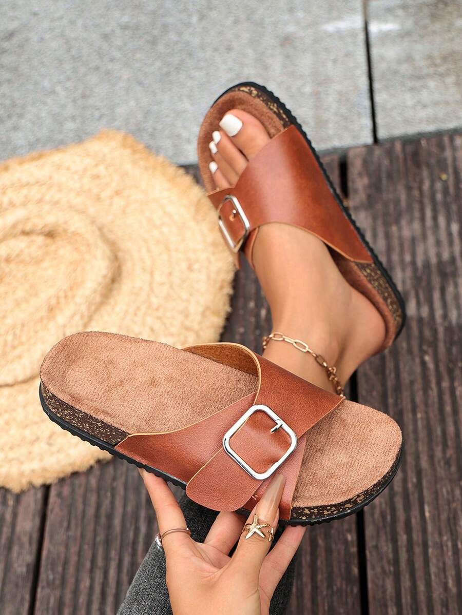 Summer New Women's Casual Flat Sandals, Adjustable Metal Buckle Design, Round Toe Open Toe And Comfortable Soft Sole Women's Summer Slippers, Suitable For Daily Commute Casual Women's Summer Sandals, Can Be Paired With Any Outfit Women's Brown Sandals