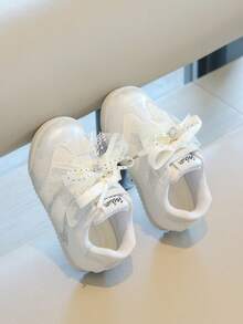1 Pair Lace Bow Decor Children's Sports Shoes, Comfortable Fashionable Baby Sneakers, Spring/Autumn New Girls' Training Shoes - Beige - View 3