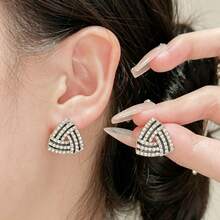 1 Pair Geometric Triangle Rhinestone Stud Earrings, Vintage Black Hollow Triangle Earrings, Elegant Versatile Women's Earrings - Black - View 8