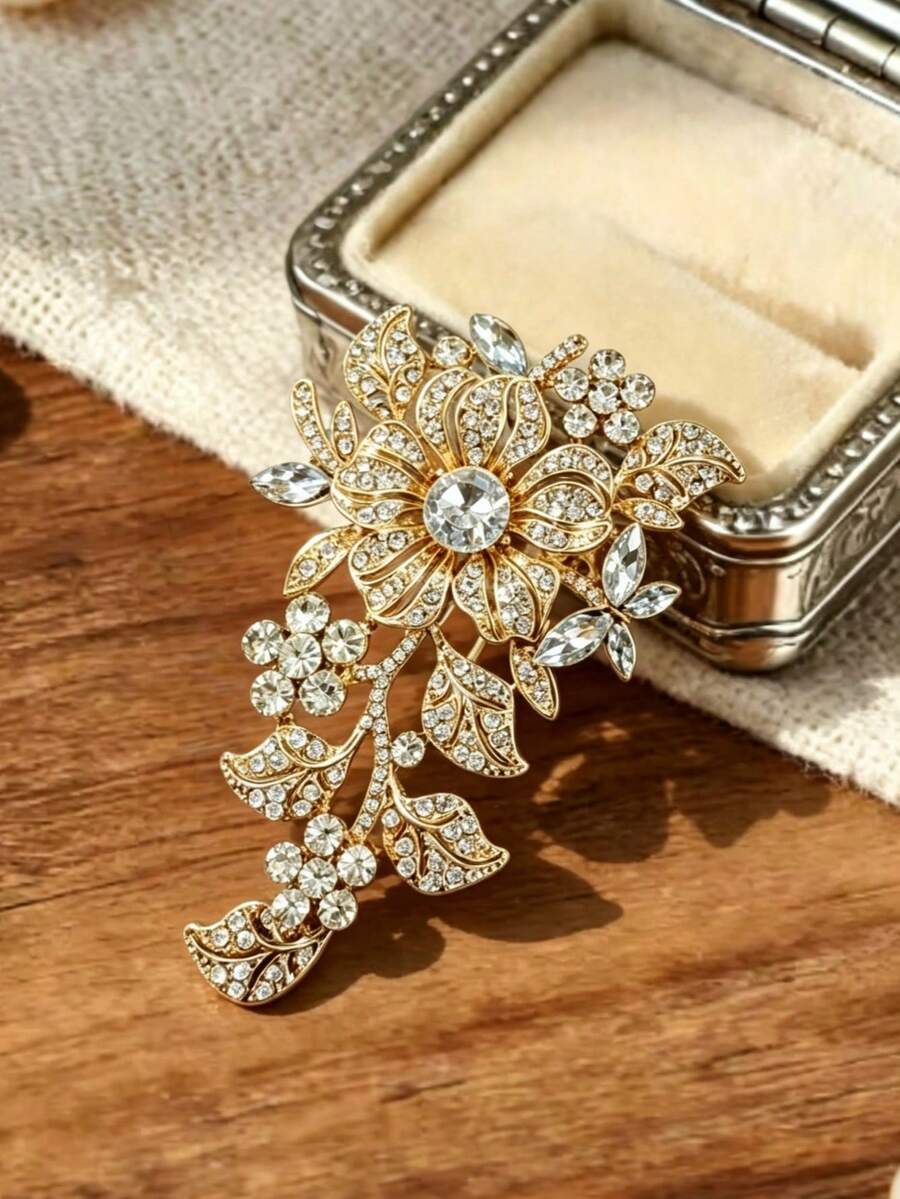 1pc Rhinestone Flower Brooch, Fashion Exaggerated Luxury Crystal Brooch Pin Accessory For Women - Gold - View 1