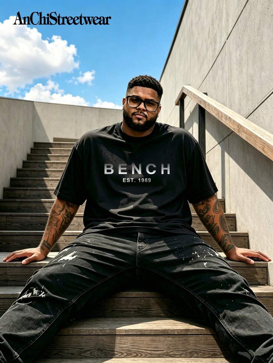 AnChiStreetwear - 大码男士时尚简约灰白渐变字母印花休闲短袖T恤，适合街头穿搭、户外活动和日常通勤。 - 黑色 - 查看 1