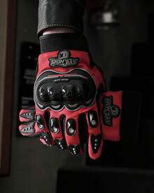 Guantes de motocicleta, rojos, estilo corto, hechos de cuero deportivo, modelo de verano, con funcionalidad de pantalla táctil.| Protección para los nudillos, tejido de malla transpirable, funcionalidad de pantalla táctil, palma antideslizante, correa de muñeca ajustable, dimensiones 23x11x5 cm. - A - Ver 10
