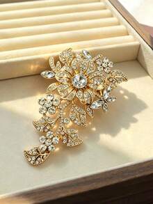 1pc Rhinestone Flower Brooch, Fashion Exaggerated Luxury Crystal Brooch Pin Accessory For Women - Gold - View 2