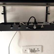1 pieza Bandeja ajustable para gestión de cables debajo del escritorio, soporte para regleta de enchufes, organizador de cables, canal de cables oculto, organizador de cables de escritorio, estante para router y cables de datos, caja organizadora de cables, para el hogar, oficina, dormitorio, sala de estar, negro - Multicolor - Ver 13