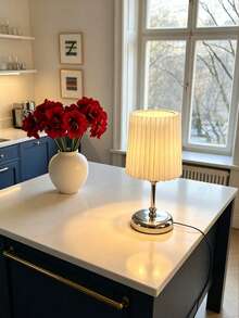 1pc USB Powered Silver Premium Minimalist Desk Lamp, Modern Ins Style Retro Creative Decorative Table Lamp Night Light For Bedroom Bedside Room Desktop Decoration - Silver - View 4