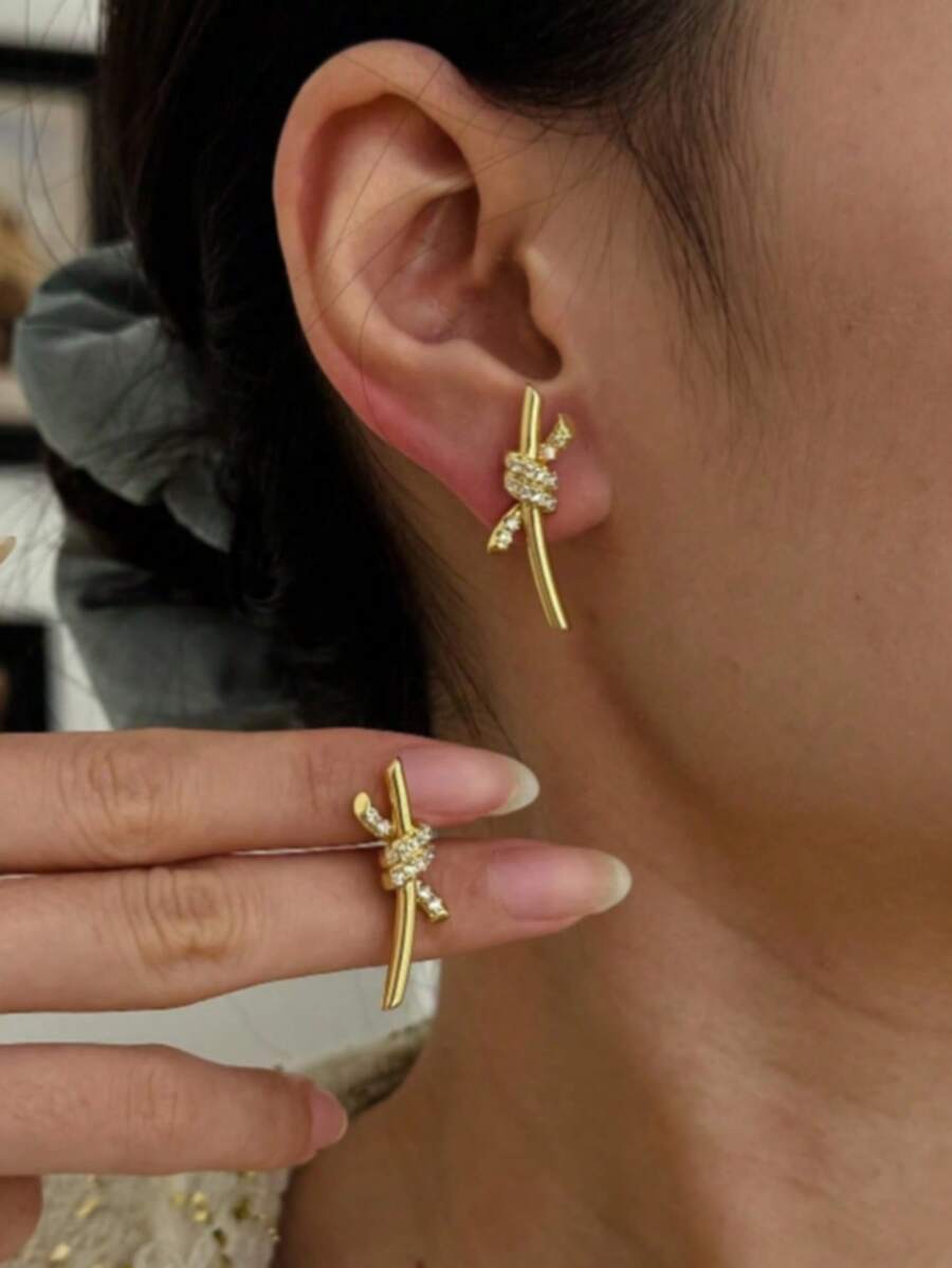 Summer 2pcs 14K Gold Plated Cubic Zirconia Earrings Elegant Elegant Lucky Knot Stud Earrings For Women - Gold 1 - View 1