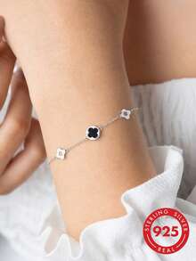 1pc S925 Sterling Silver Elegant Minimalist Hollow Four-Leaf Clover Women's Bracelet, Niche Gentle Fresh Design, Fashionable Versatile Thin Chain Hand Jewelry, Gift For Girlfriend, Best Friend, Birthday, Anniversary - Four Leaf Clover - View 2