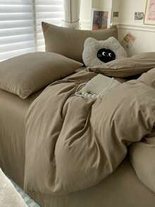 Blue And White Color Block Washed Polyester Skin-Friendly 3 PiecesDuvet Cover Set - Maroon - View 4