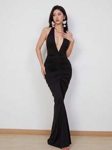 Top Dazzle Sexy Black Halter Neck Maxi Dress With Deep V, Sleeveless Knitted Floor-Length Gown For Women's Parties - Black - View 2