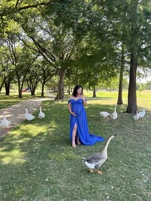 Maternity Flowy Chiffon Off-Shoulder V-Neck Dropped Shoulder Front Slit Maxi Dress For Photography Fall - Royal Blue - View 5