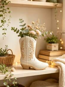 Vintage Western Cowboy Boot Resin Vase, Cream Embossed Boot-Shaped Flower Pot, Bohemian Farmhouse Dining Table Decor, Dried Flower Arrangement Container, Home Wedding Decoration - B - View 2