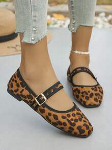 WideFit Women's Leopard Print Plus Size Wide Toe Box Buckle Strap Ballet Flats, Elegant Style, Spring/Summer Daily Outdoor Commute Leopard Pattern Mary Jane Shoes, Random Pattern - Brown Leopard Print - View 3