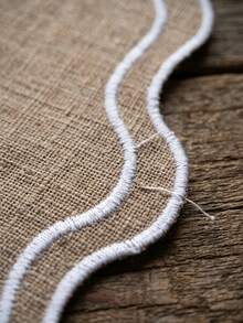 1pc Brown Base White Edge Wavy Shape Placemat, Natural Wabi-Sabi Style Fabric Material, Round Wavy Edge With Blue Binding Detail Decoration, Stain-Resistant Tabletop Protection, Functional Dining Table Decor, Suitable For Daily Tea Ceremony And Minimalist Home Decor - Brown - View 7