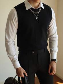 Men's Solid Color Round Neck Knit Vest, Sleeveless Casual Layering Sweater Vest - Black - View 2