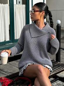 Sweater Rajut Longgar Wanita Warna Abu-abu dengan Kerah Asimetris Bergaris Diagonal dan Hem Asimetris, Atasan Rajut Desain Avant-Garde, Cocok untuk Pesta Fashion Gaya Jalanan - Dark Grey - View 6
