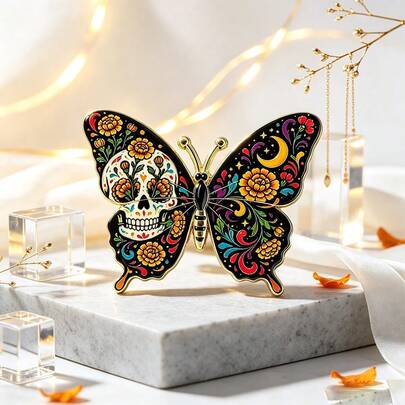 1pc Exquisite Butterfly Brooch, Blending Dark Aesthetic, Painted Art And Butterfly Elements, A Versatile Accessory For Various Occasions. Whether For Daily Commute, Vintage Style, Niche Gatherings Or Holiday Atmosphere, It's Perfectly Suitable. With Both Decorative And Collectible Value, You Can Keep It To Adorn Your Daily Wardrobe And Create A Unique Personal Style, Or Give It As A Thoughtful Niche Gift To Those Who Love Dark Vintage Style.