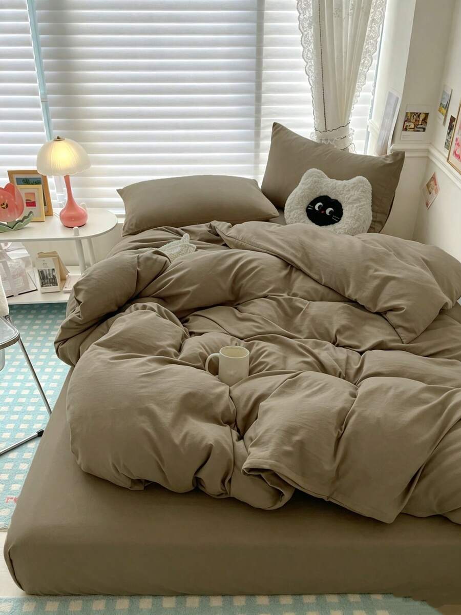 Blue And White Color Block Washed Polyester Skin-Friendly 3 PiecesDuvet Cover Set - Maroon - View 1