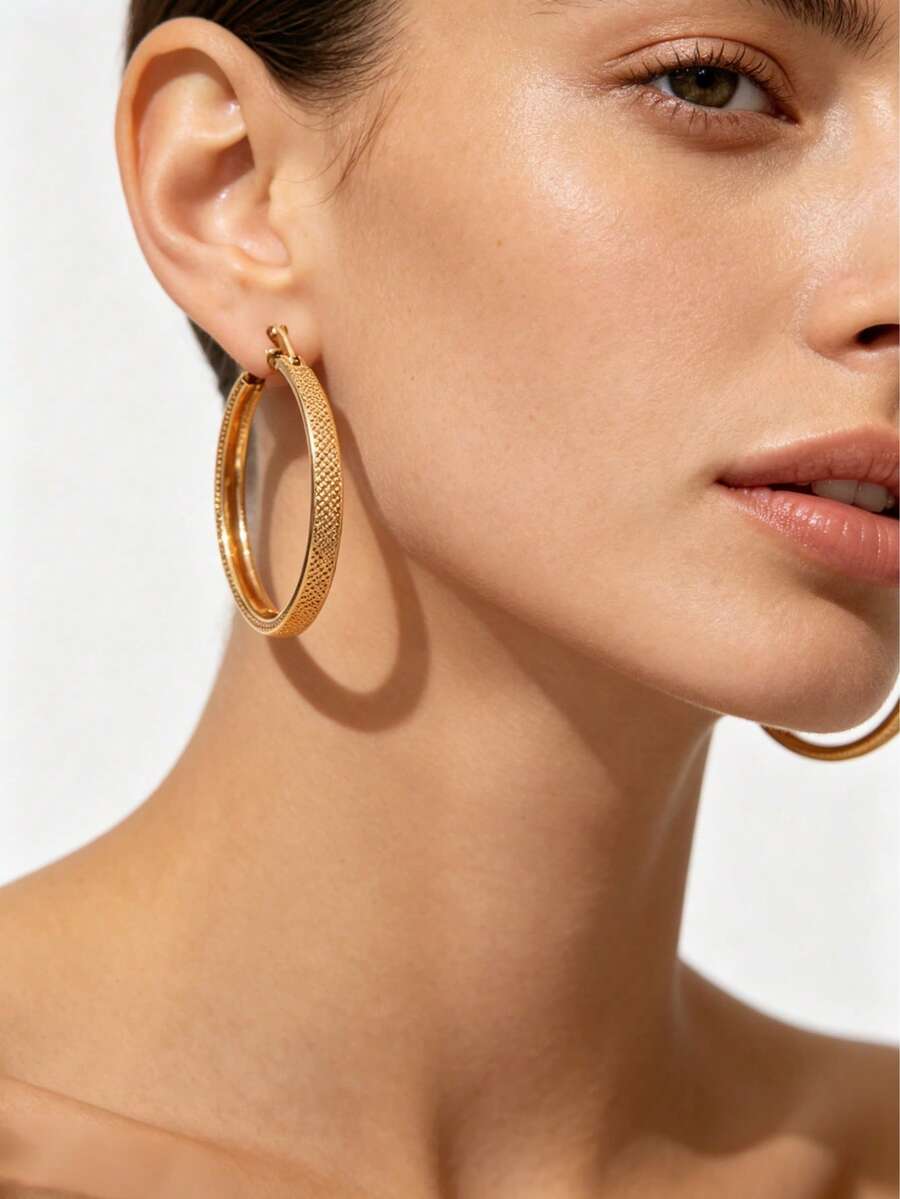 1 Pair Daily Commute Versatile Fine Texture Large Hoop Earrings Women Round Plain Hoop Ear Cuffs