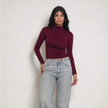 Moderna & Slim Women T-Shirts - 酒紅色 - 查看 3