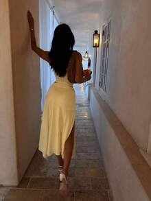 性感不對稱開衩細肩帶裙套裝，夏季優雅款 - 淺黃色 - 查看 2