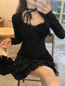 女款哥德風心形領長袖抓皺胸前T恤，飾有對比色蕾絲滾邊與仿扣，高彈性常規長度上衣 - 黑色 - 查看 6