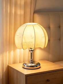 1pc USB Powered Silver Premium Minimalist Desk Lamp, Modern Ins Style Vintage Creative Ornament Night Light For Bedroom Bedside Room Desktop Decoration - Silver - View 1