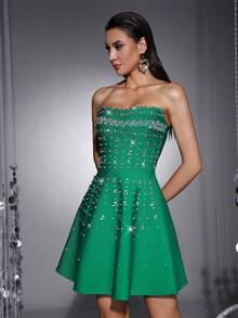 Bernatova Women Sexy Sweetheart Strapless Mini Bandage Dress With Handmade Rhinestone Decor , Celebrity Short Charming Sweety Club Dress Party Wedding - Green - View 4