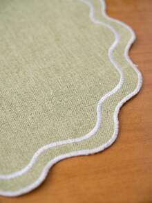 1pc Light Green With White Edge Wavy Placemat, Fresh Natural Style Fabric Material, Round Wavy Edge With White Binding Detail Decoration, Stain-Resistant Tabletop Protection, Functional Dining Table Decor, Suitable For Daily Home And Fresh Dining Table Setting - Green - View 3