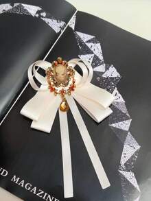 1pc Vintage Embossed Portrait Water Drop Pendant White Bow Tie Collar Accessory, Low-Key Elegant, Suitable For Office Shirts, Light Formal Wear, Daily Outfit Accessory - Apricot - View 3