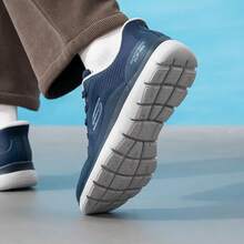 Skechers 低筒繫帶健步鞋通勤出遊百搭輕便男士休閒運動鞋 - 海軍藍色 - 查看 4
