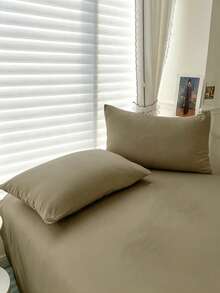 Blue And White Color Block Washed Polyester Skin-Friendly 3 PiecesDuvet Cover Set - Maroon - View 5