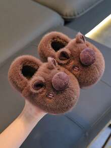 1 Pair Capybara Kids Plush Slippers, Boys Winter Cartoon Cute Non-Slip Indoor Girls Baby Fuzzy Slippers - Brown - View 4