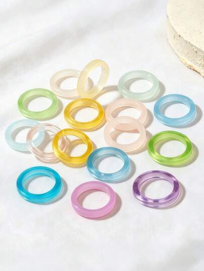 30pcs Cute Versatile Fashion Minimalist Acrylic Non-Plated Thick Transparent Solid Color Resin Rings Fashion Personalized Jewelry Gift Suitable For Men And Women Daily Wear Perfect Party And Holiday Gift Women Casual And Vacation Outfit Multi-Functional Accessory (Random Color And Style)