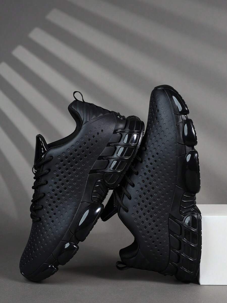 Men's Fashionable Sneakers Shoes, Comfortable Non-Slip Casual Lace-Up Thick Sole Sneakers, Suitable For Outdoor Activities,Trainers - Black - View 1