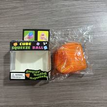 asmodee 1件壓力紓壓玩具，適合居家或辦公室放鬆與娛樂，價格親民且有趣，房間裝飾的完美選擇 - 彩色 - 查看 8