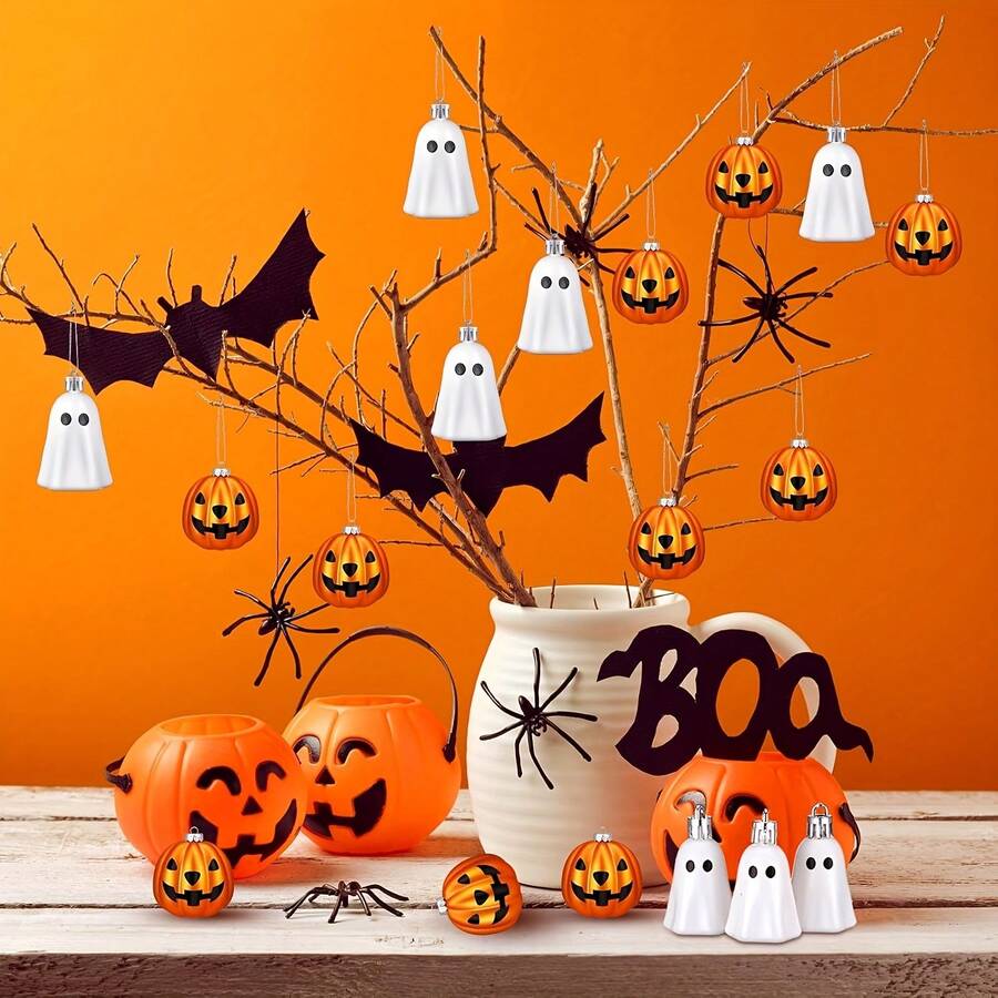Set Ornamen Gantung Halloween 12 Buah – Dekorasi Datar 2D Berisi Hantu Perak Lucu dan Emas – Ideal untuk Pohon Halloween dan Dekorasi Pesta di Rumah - MultiWarna - View 1