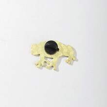 Green Tree Frog Enamel Pin Fashion Decorative Badge Ornaments Lapel Bag Badges Gifts - Green - View 7
