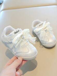 Girls' Lace Rhinestone Bow White Sneakers, 2026 New Soft Sole Hook & Loop Princess Style Casual Training Board Shoes - Beige - View 7