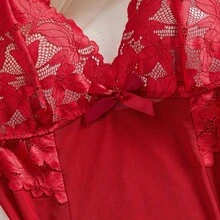 2件組女款性感純色對比蕾絲睡裙洋裝，V領圓領露背細肩帶裙，附丁字褲，舒適居家睡衣 - 紅色 - 查看 4