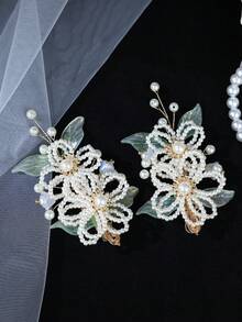 2 piezas Pinza para el cabello con flor de perlas y cuentas, hoja verde con lámina dorada y borla de perlas, pasador lateral estilo francés para novia, boda y mujer, accesorio para el cabello - verde pálido - Ver 5