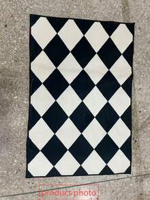 1pc Black And White Checkerboard Pattern Art Rug, Decorative Carpet, Floor Mat, Home Decor, Area Rug, Casual Blanket, Asymmetrical Shaped Rug, Large Living Room Rug, Washable Carpet - Multicolor - View 5
