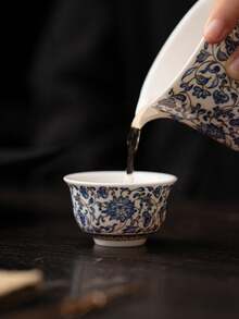 1pc/2pcs Blue And White Porcelain Ceramic Tea Cup, Tea Tasting Cup With Lotus Vine Pattern, High-End Ceramic Tea Cup, Lightweight Luxury Personal Tea Cup, Water Cup, Gift Cup, Suitable For Home, Gift, Party - Multicolor - View 4